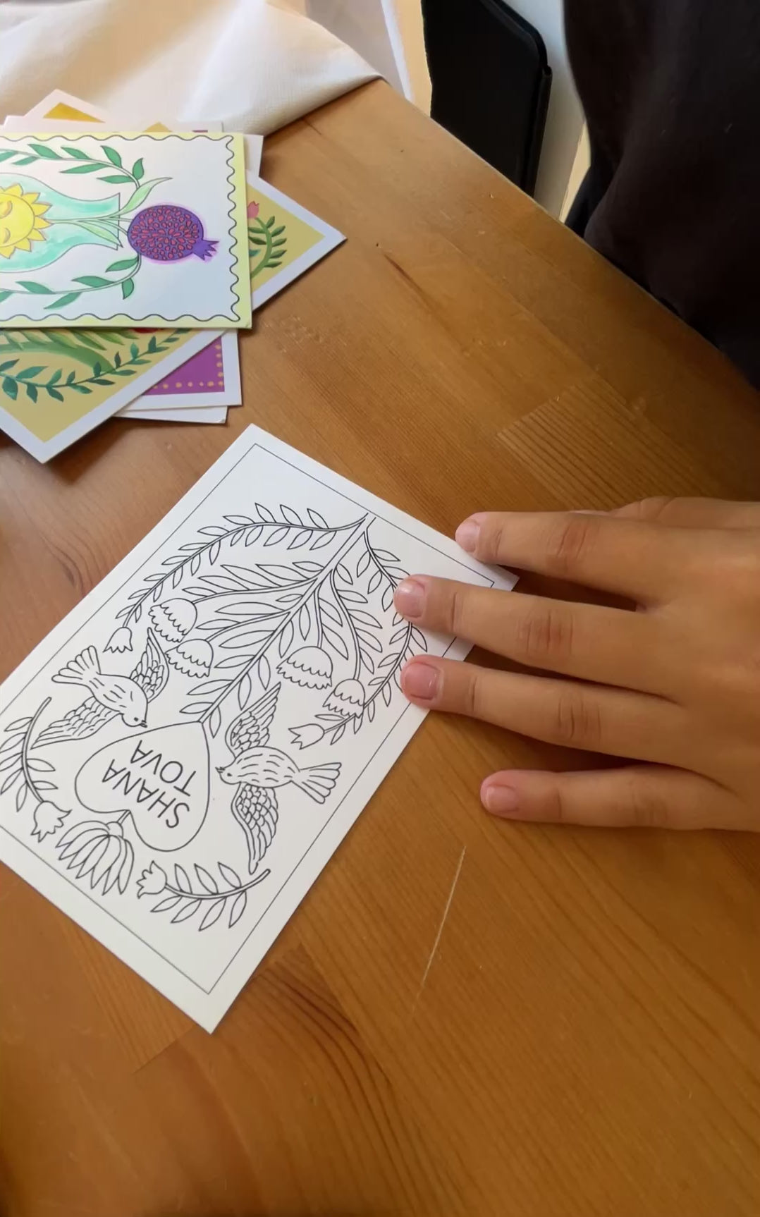 Set of 4 Coloring Postcards - Edition #5786.1 'Shana Tova'